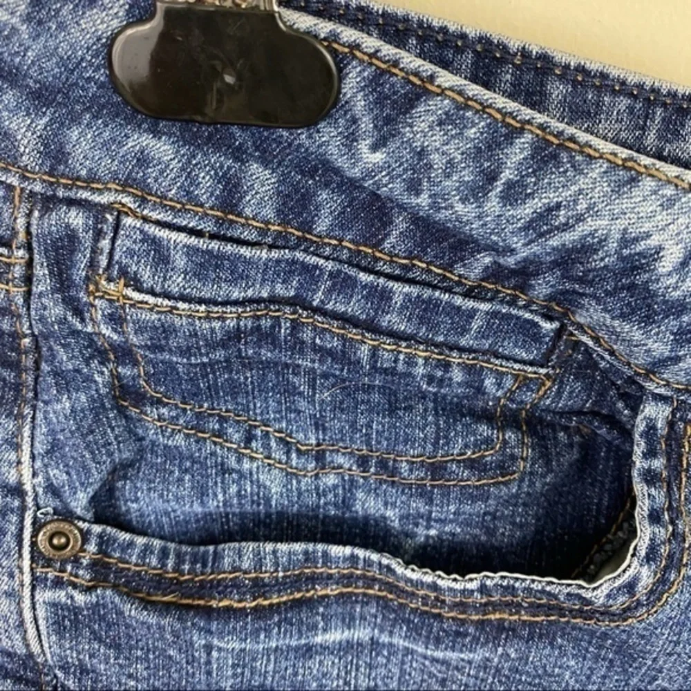 St. John’s Bay Women’s Cuffed Denim Shorts Size 14